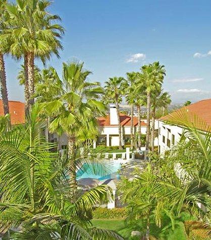 Courtyard By Marriott Angeles Orange County Hotel 3*