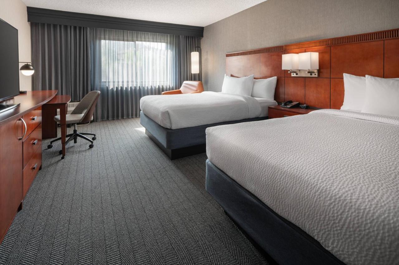 Hotel Courtyard By Marriott Angeles Orange County