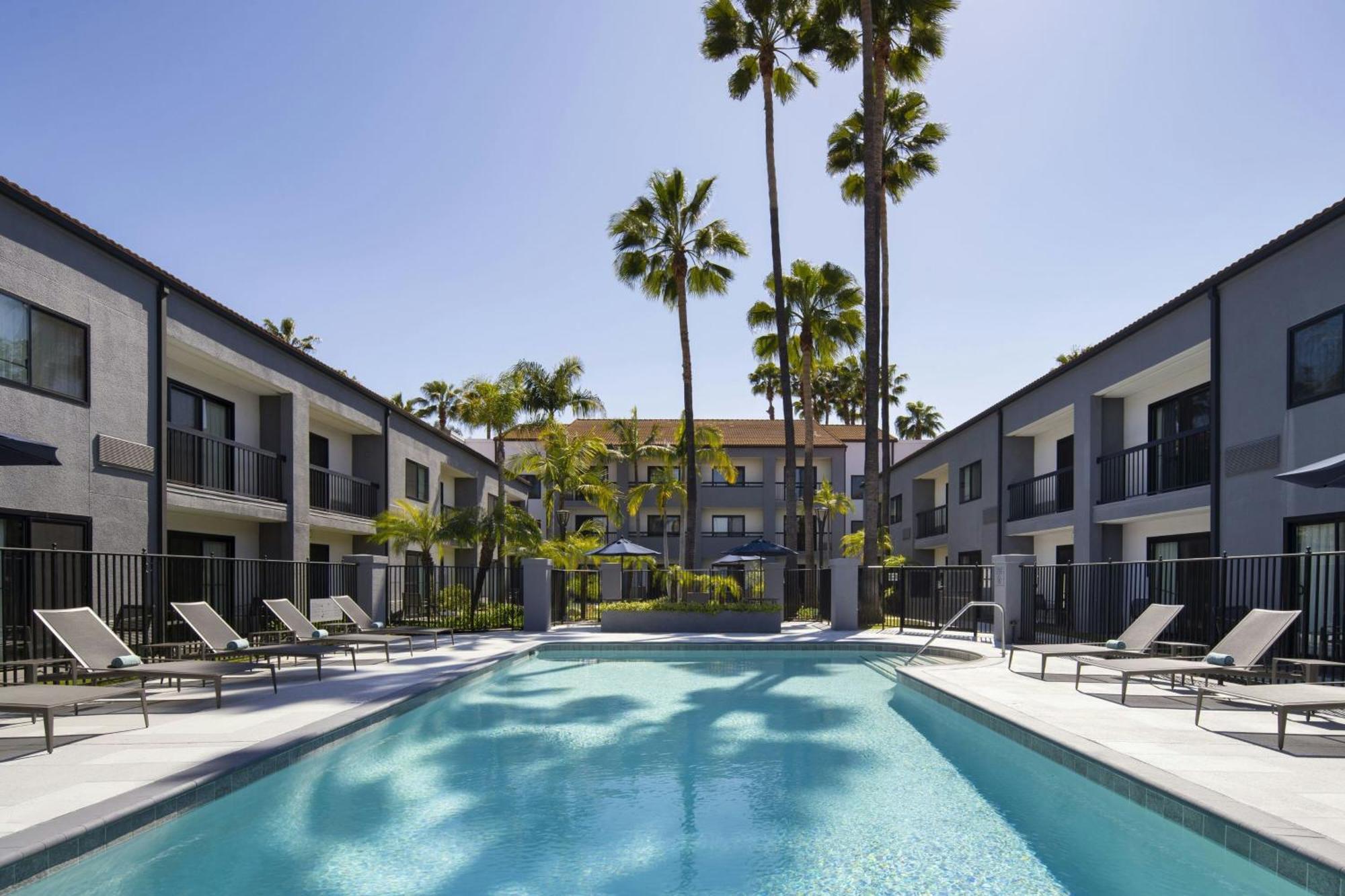 Courtyard By Marriott Angeles Orange County Hotel Hacienda Heights