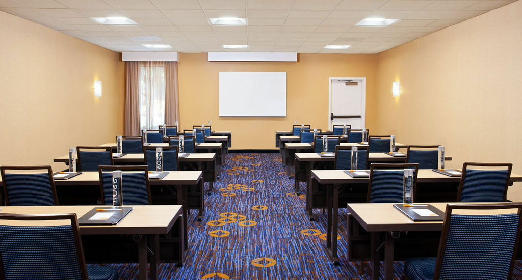 Hotel Courtyard By Marriott Angeles Orange County